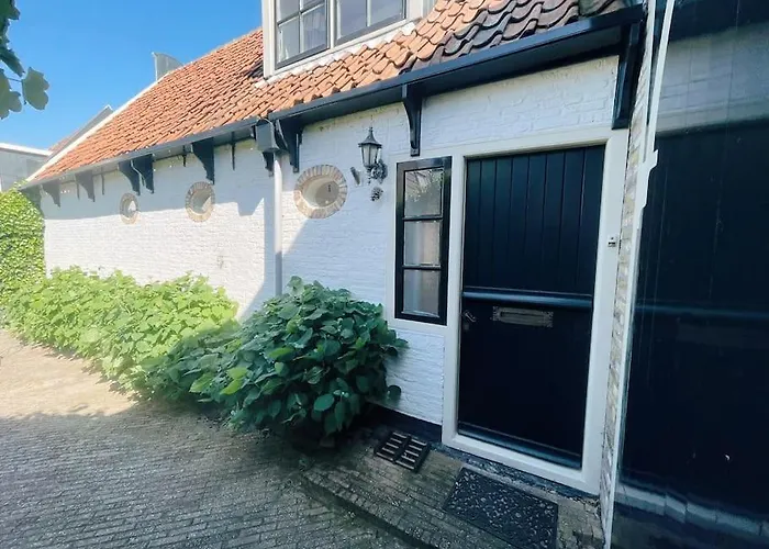 Uniek Vakantieverblijf Апартаменты *